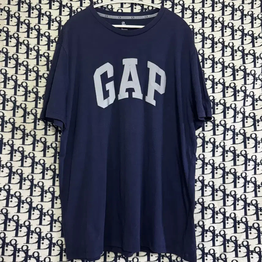 [BUNJANG] GAP Navy Short Sleeve T-shirt (L) / GAP 네이비 반팔 티셔츠 L