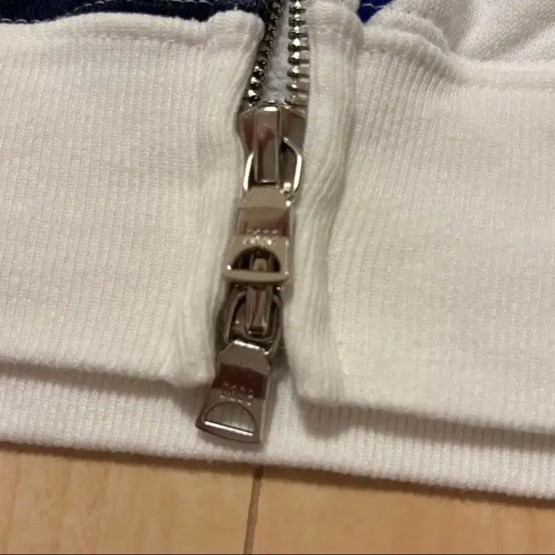 [BUNJANG] BAPE Star Pattern Shark Hoodie Zip-up / 베이프 스타 패턴 샤크 후드 집업