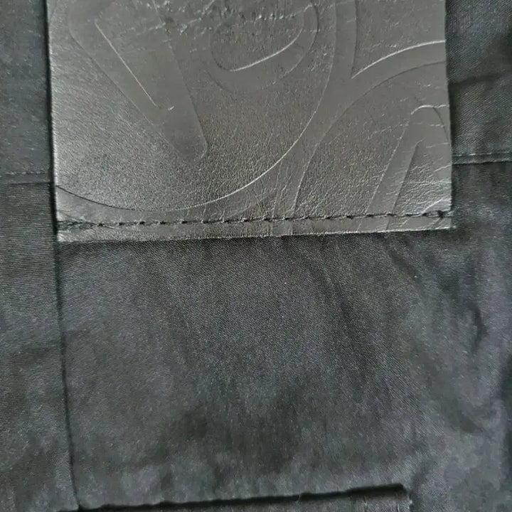 [BUNJANG] ADDOFF Nylon Parachute Cargo Pants (30-32) / [ADDOFF] 애드오프 나일론 파라슈트 카고 (30~32)