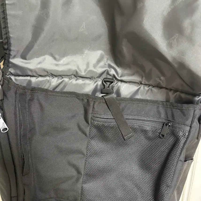[BUNJANG] Kangol Boston Bag / 캉골 보스턴 백