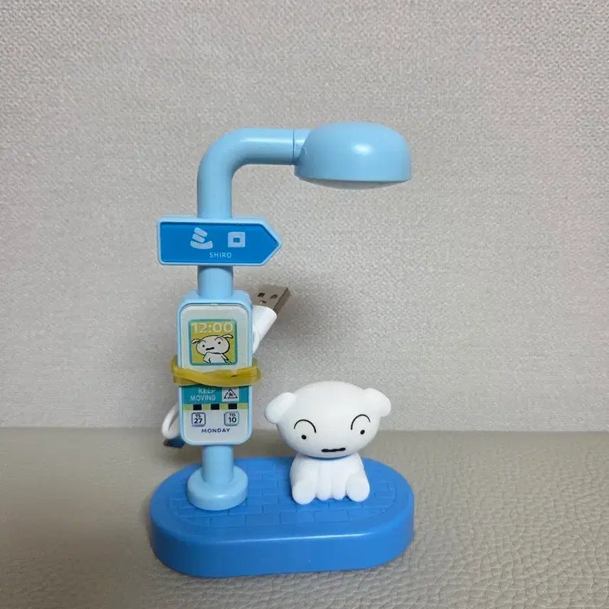 [BUNJANG] Crayon Shin-chan Shiro USB Stand Figure / 짱구 흰둥이 시로 USB 스탠드 피규어