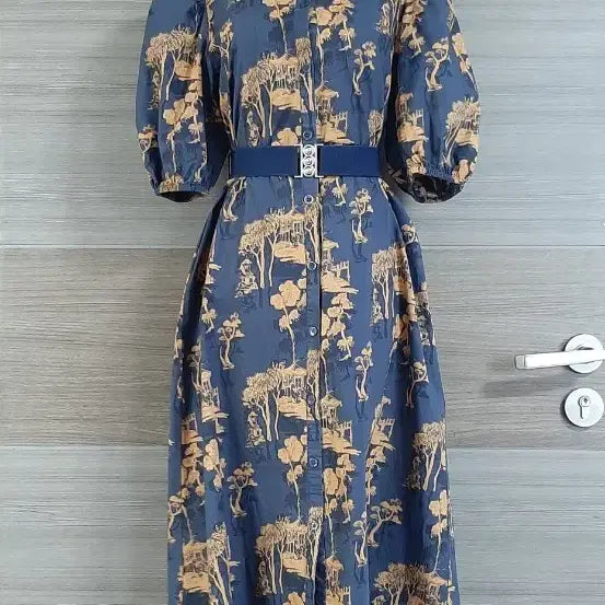 [SOLD OUT] 자라 퍼프소매 원피스 상태굿