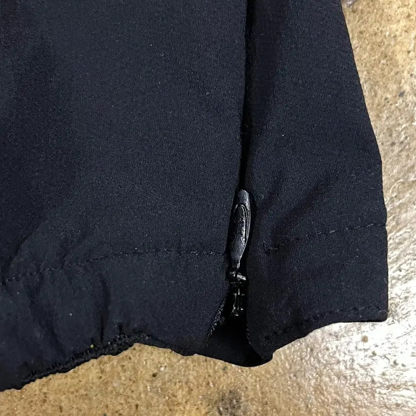 [BUNJANG] Montura Red Black Functional Training Pants / [정품/L] 몬츄라 레드 블랙 기능성 트레이닝 바지