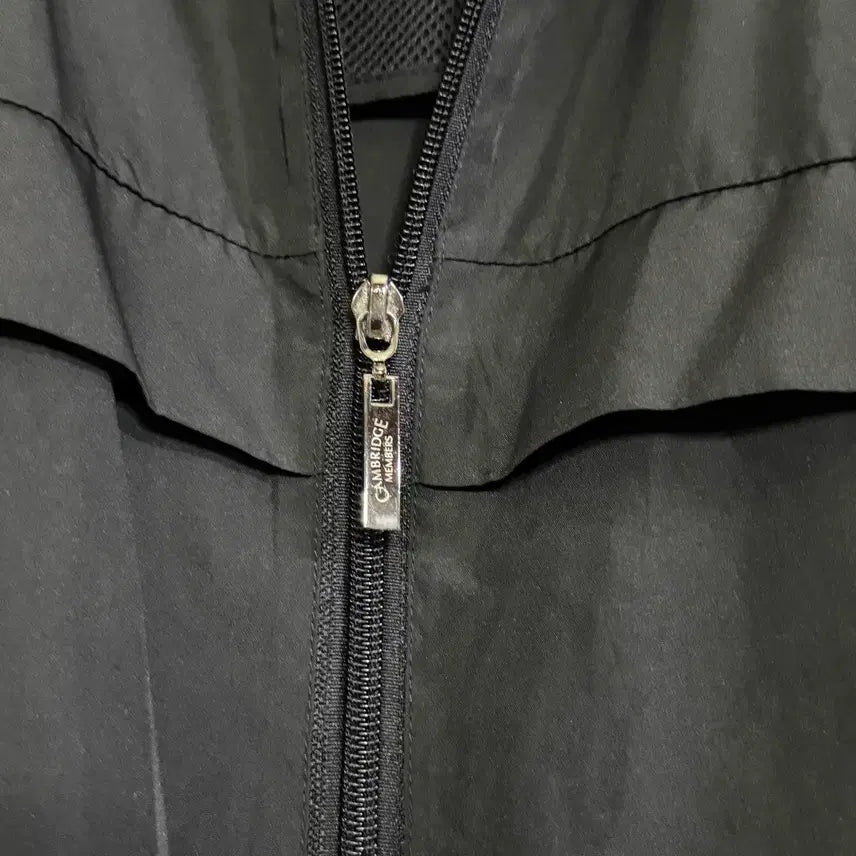[BUNJANG] Cambridge Members Windbreaker Jacket / 캠브리지 멤버스 바람막이 100