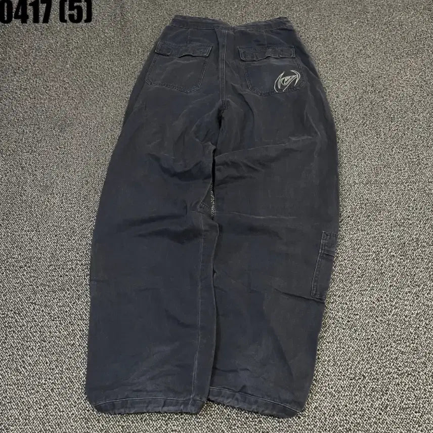 [SOLD OUT] 퀵실버 네이비 카고 조거 팬츠