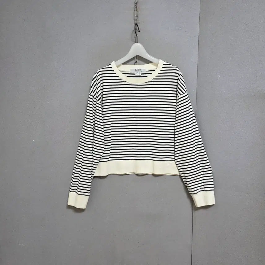 [BUNJANG] Juicy Judy Striped Sweatshirt / 쥬시쥬디 줄무늬 맨투맨 90  n4723