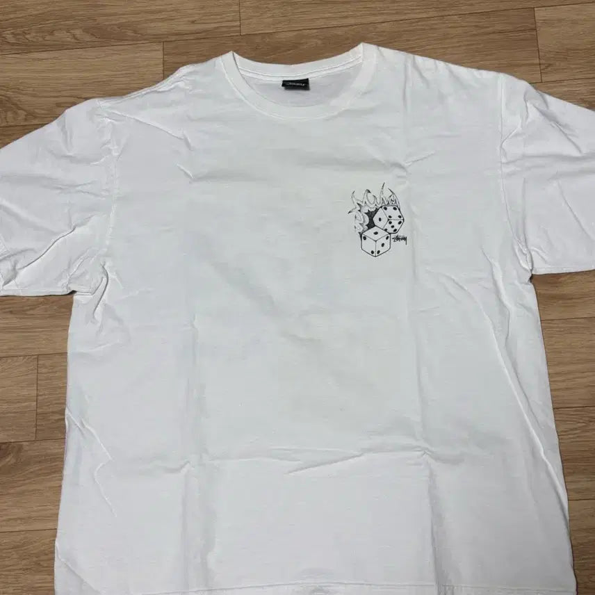 [SOLD OUT] 스투시 파이어 다이스 티셔츠 화이트 XL