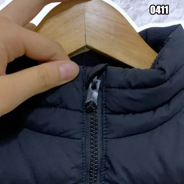 [BUNJANG] Nike Jordan Camouflage Vest Padded / M 나이키 조던 카모플라쥬 배색 조끼 패딩