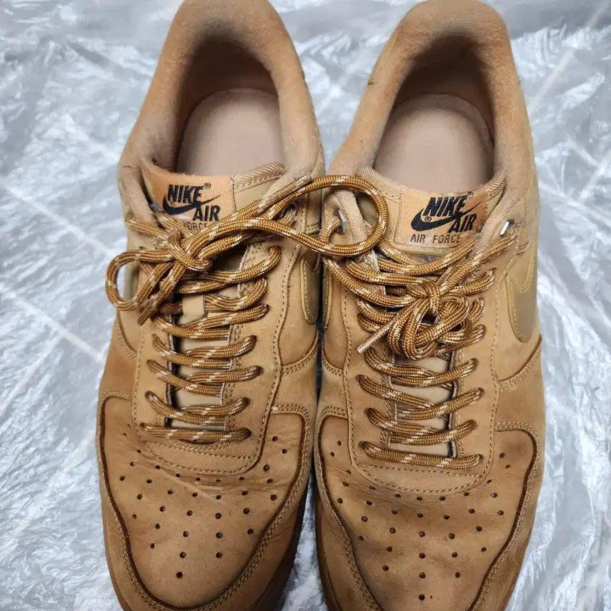 [SOLD OUT] 11/나이키 된장포스 270