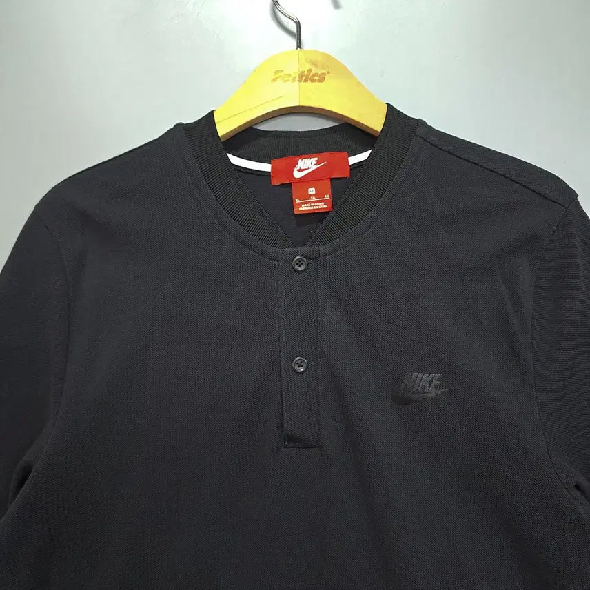 [SOLD OUT] 나이키(NIKE) 헨리넥 반팔 티셔츠 105