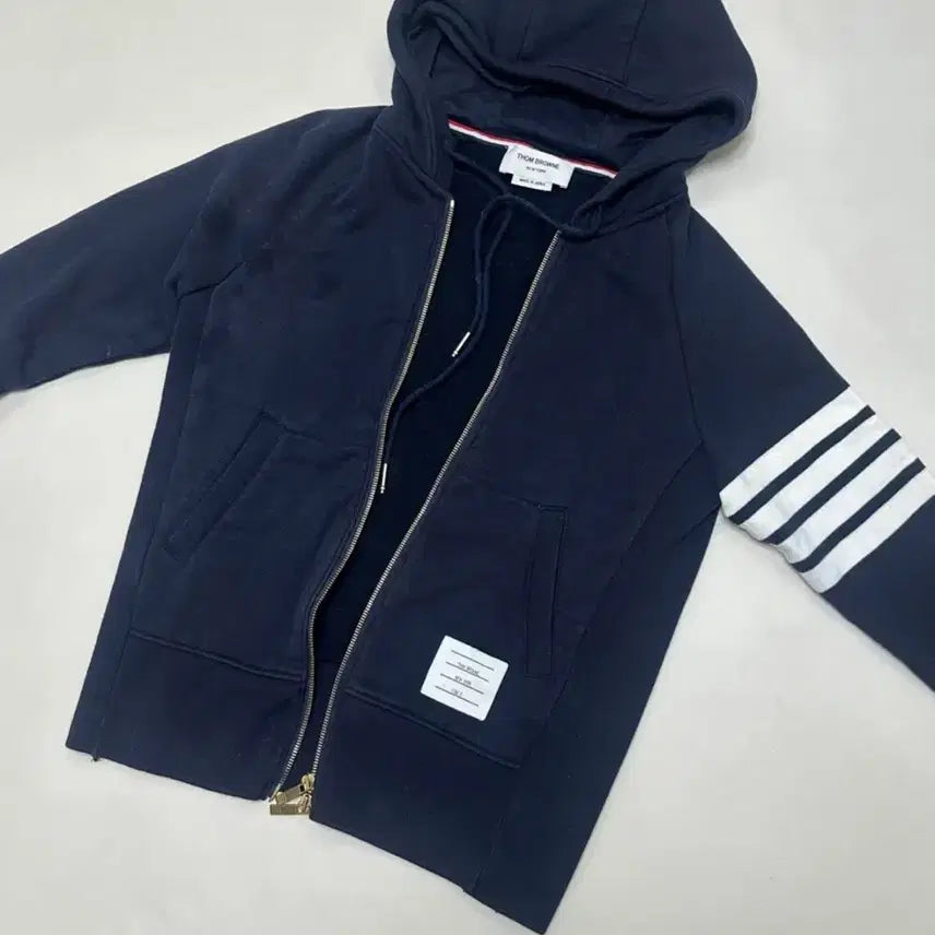 [SOLD OUT] (정품) 톰브라운 후드집업 2사이즈