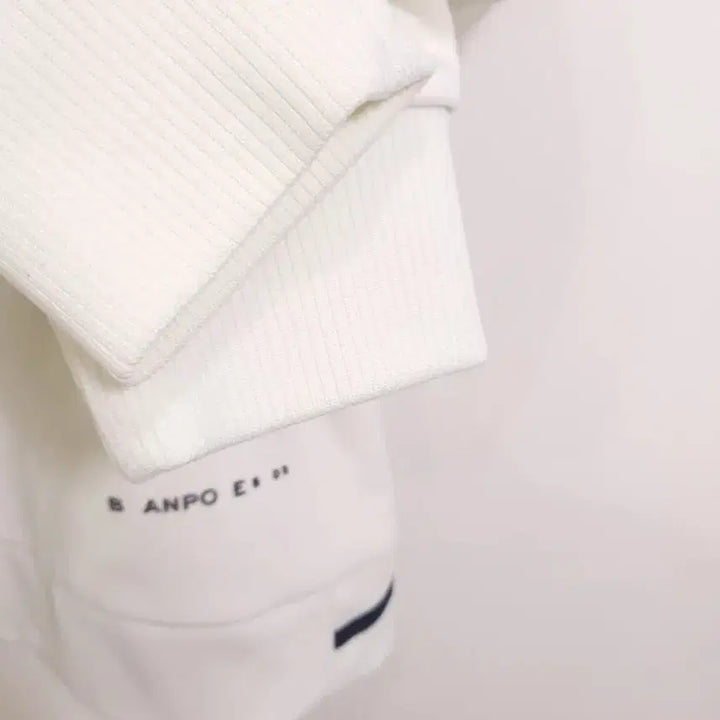 [BUNJANG] Beanpole Sports White Sweatshirt / 빈폴스포츠 흰색 맨투맨