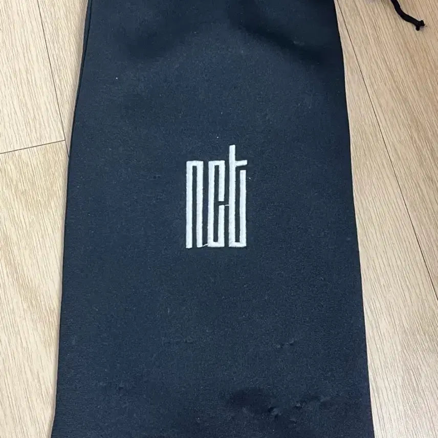 [BUNJANG] NCT Official Lightstick Pouch / 엔시티 응원봉 파우치