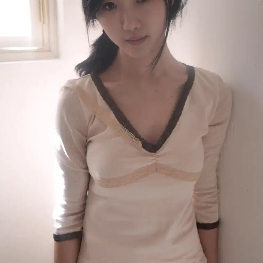 [SOLD OUT] 새상품/인앤양인하모니 레이스탑 핑크 lace top pink