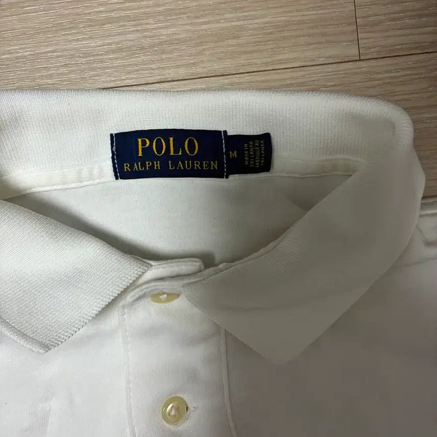 [SOLD OUT] 폴로 카라티 흰색