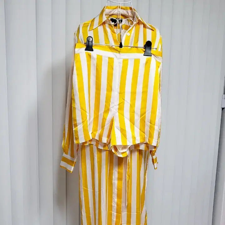 [SOLD OUT] Juicy 롱셔츠 원피스 &amp; 쇼츠 세트 (스트라이프)