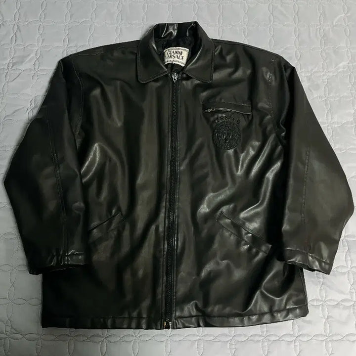 [SOLD OUT] 베르사체 로고 가죽자켓