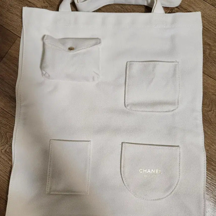 [SOLD OUT] 샤넬 뷰티 에코백