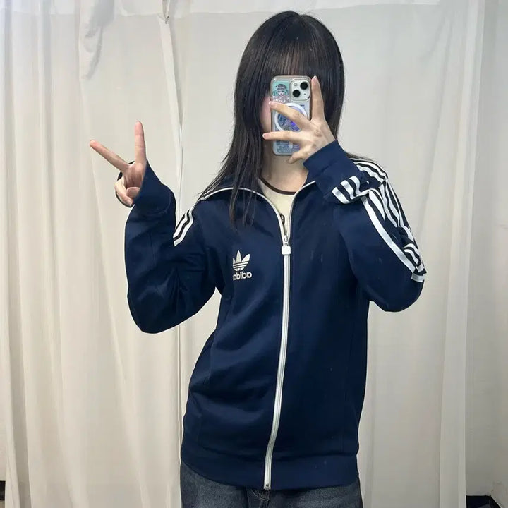 [BUNJANG] Adidas Europa Navy Jersey / 아디다스 네이비 유로파 져지