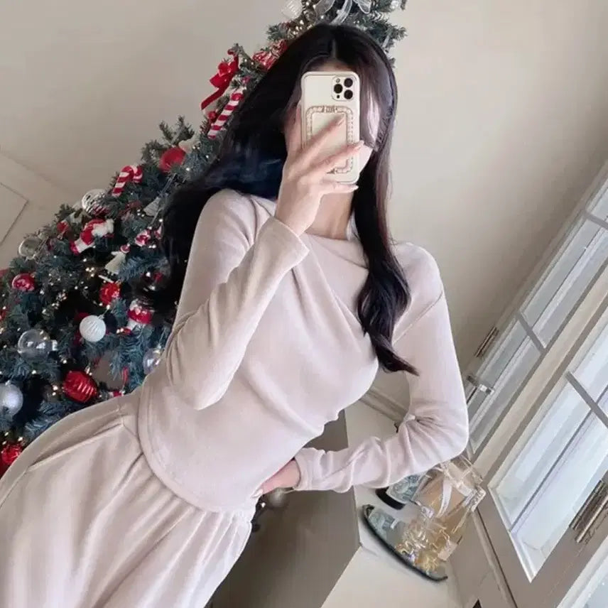 [BUNJANG] Drape Shirring Off-Shoulder Two-Piece Training Set / (set)드레이프 셔링 오프숄더 투피스 트레이닝세트 트레이닝셋업