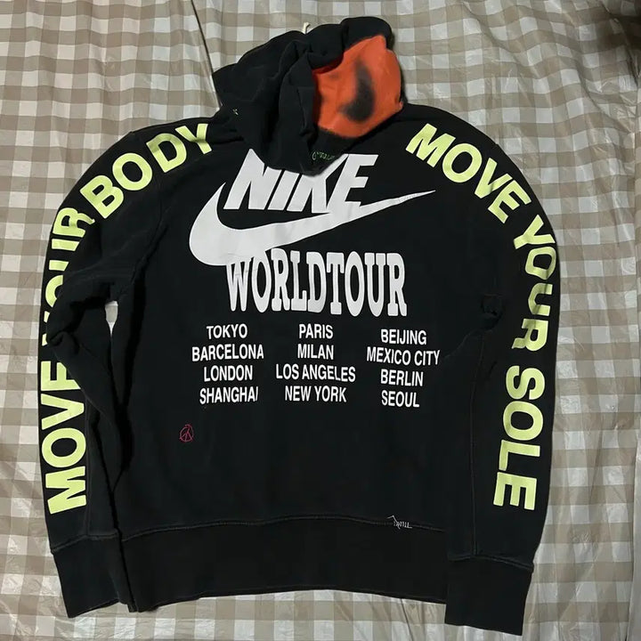 [BUNJANG] Nike World Tour Hoodie M Black Sweatshirt / 나이키 월드투어 후드티 M 블랙 후드 후디 맨투맨 스웻