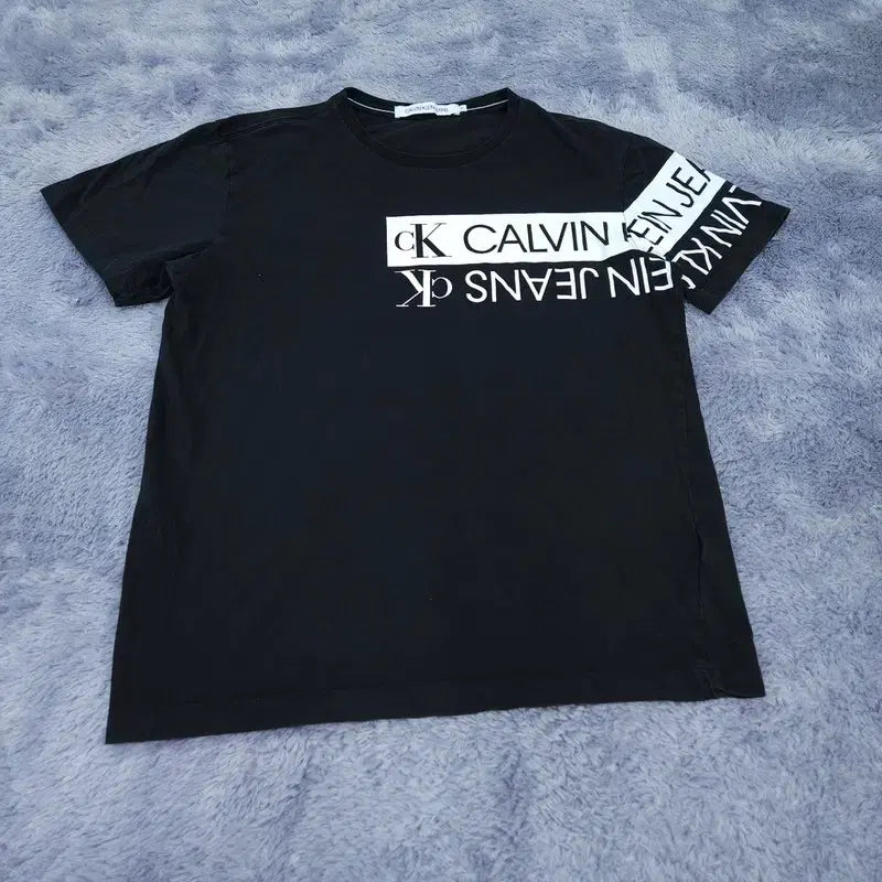 [BUNJANG] Calvin Klein Short Sleeve T-shirt / M/M 캘빈클라인 반팔 티 | A