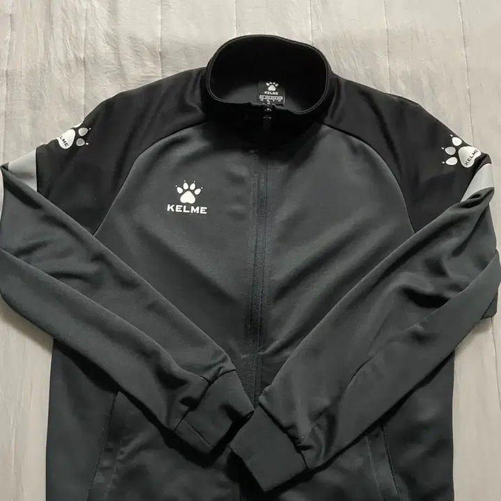 [SOLD OUT] 축구부 켈미 트레이닝복