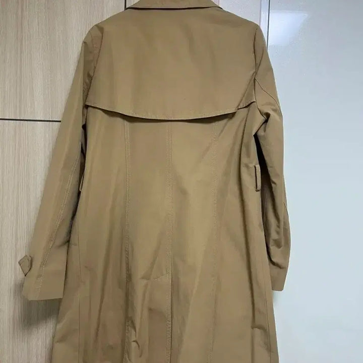 [BUNJANG] MIXXO Beige Double Button Trench Coat / 미쏘 베이지 더블 버튼 트렌치 코트