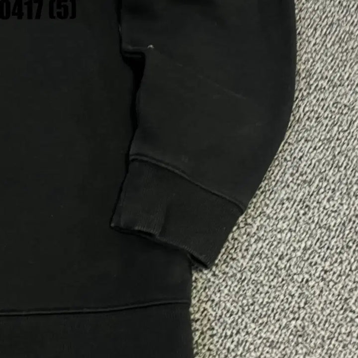 [BUNJANG] National Geographic Black Crewneck Sweatshirt / 내셔널지오그래픽 검정색 맨투맨 티셔츠