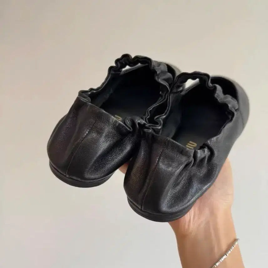 [BUNJANG] Miu Miu Nappa Leather Ballerina Flat - Black / 미우미우 나파 가죽 발레리나 플랫 블랙