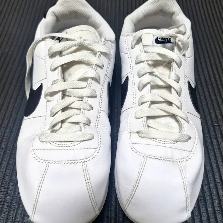 [BUNJANG] Nike Cortez White Sneakers / 나이키 코르테즈 흰 운동화