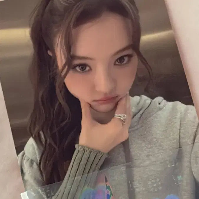 [BUNJANG] Miyaw Ella Photocard / 미야오 엘라 포토카드