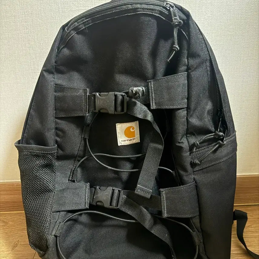 [SOLD OUT] 칼하트 WIP 킥플립 백팩 블랙