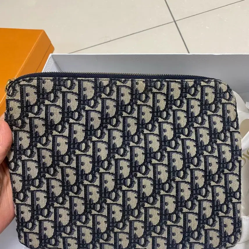 [SOLD OUT] 디올 오블리크 클러치 정품