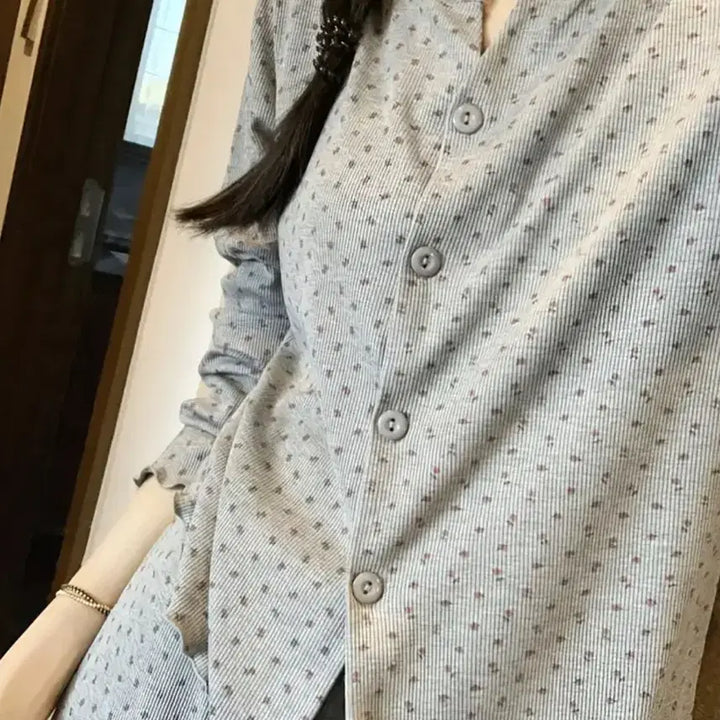 [SOLD OUT] 잔꽃무늬 파자마 상하세트 부드러운 홈웨어 잠옷