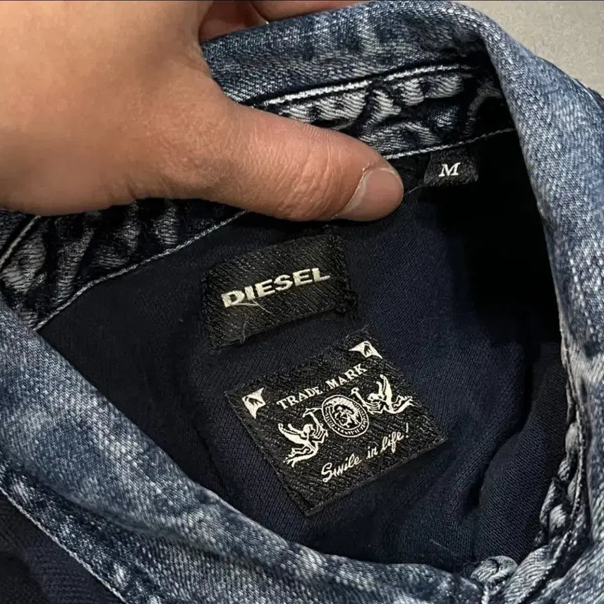 [BUNJANG] Diesel Denim Collar T-shirt (Size M) / 디젤 데님카라 티셔츠 m