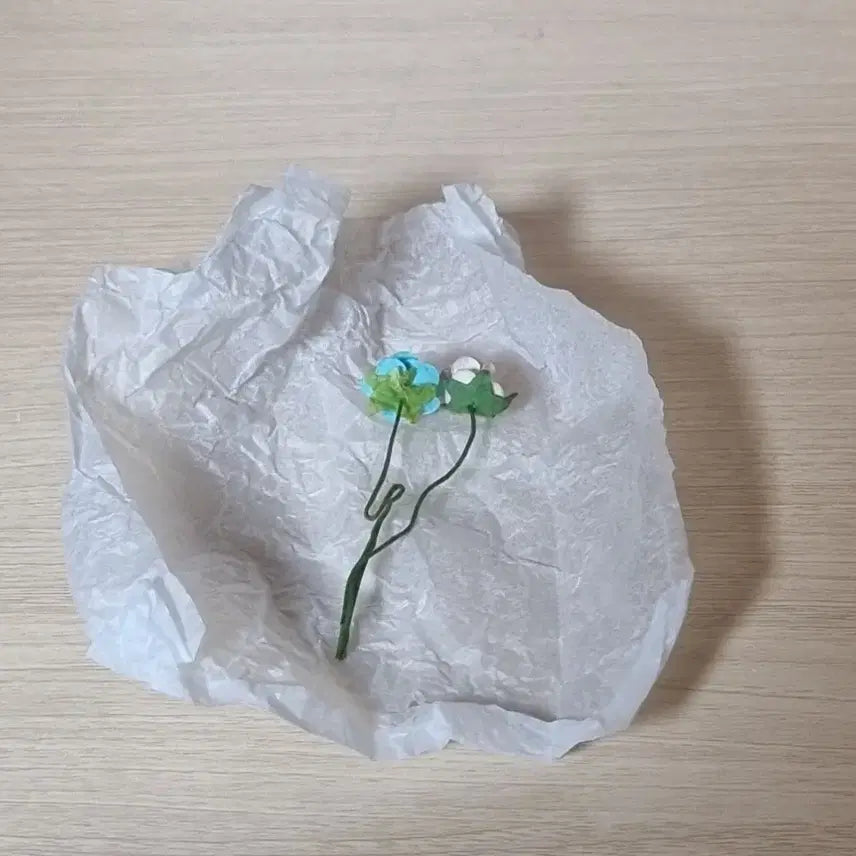 [SOLD OUT] 진격의 거인 히스토리아 레이스 크리스타 렌즈 레진 한정판 피규어 프리덤