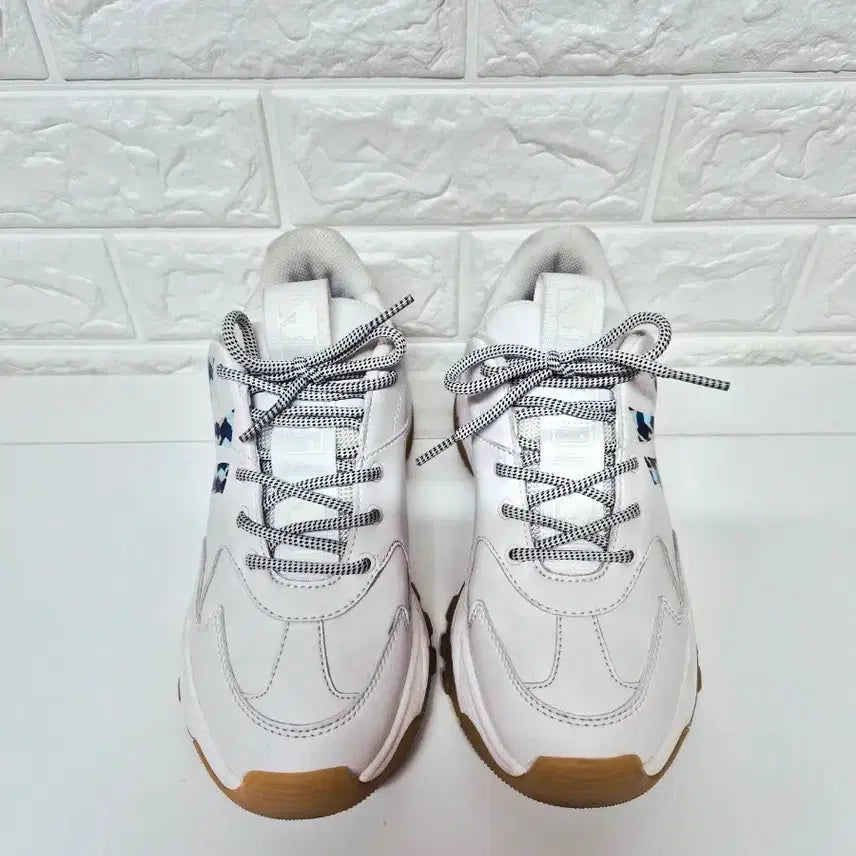 [BUNJANG] MLB New York Yankees Chunky Sneakers / MLB 뉴욕양키스 빅볼 청키 스니커즈 운동화 240mm