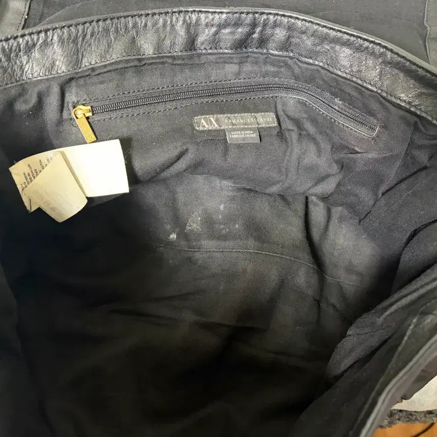 [BUNJANG] Armani Leather Lambskin Crossbody Bag / 아르마니 레더 양가죽 크로스백
