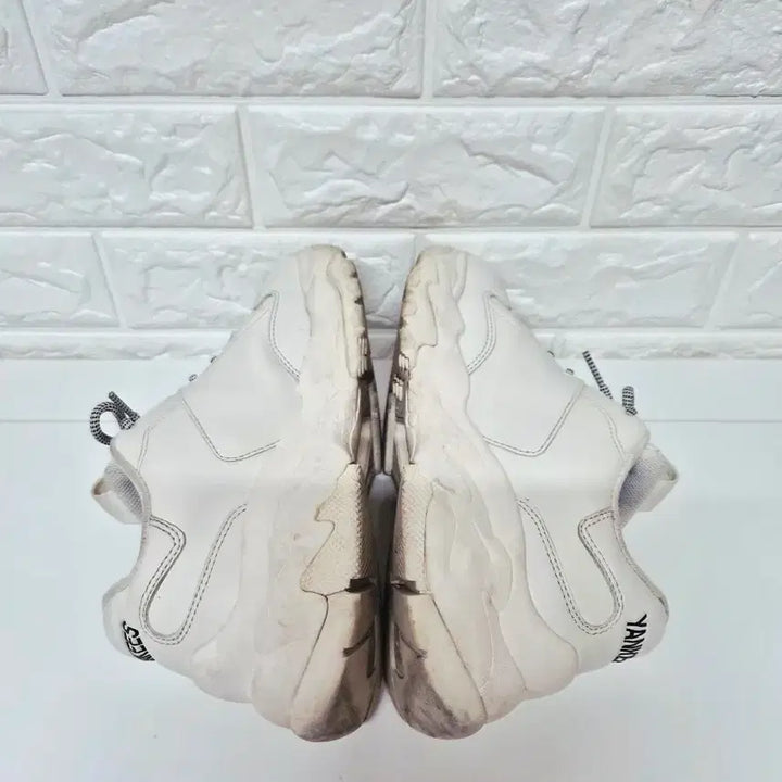 [BUNJANG] MLB Big Ball Chunky A Sneakers 235mm / MLB 빅볼청키 A 스니커즈 운동화 235mm
