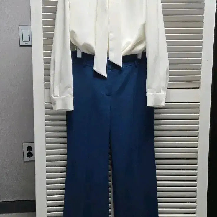 [BUNJANG] MojoSphin Semi-Bootcut Slacks / 모조에스핀  봄가을 세미부츠컷 슬렉스바지