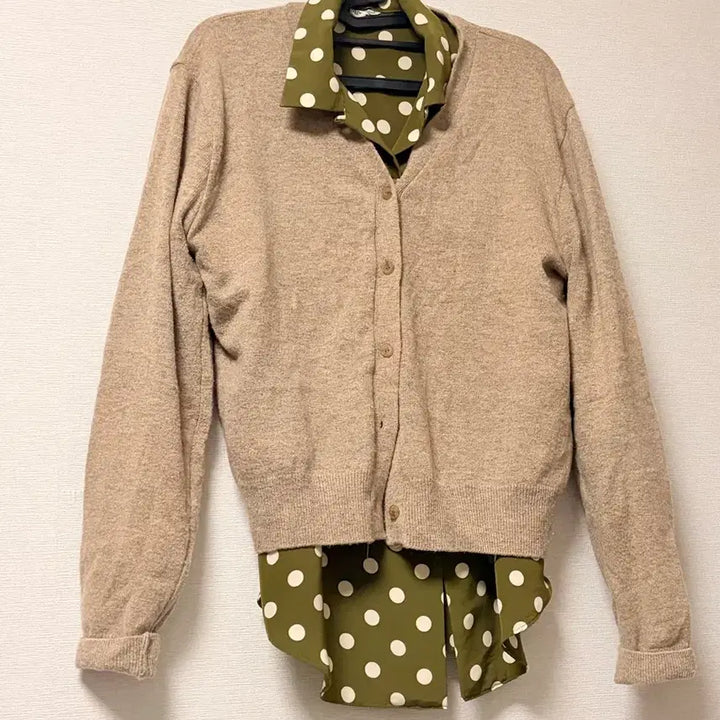 [BUNJANG] Cashmere Beige Cardigan / 캐시미어100 베이지가디건