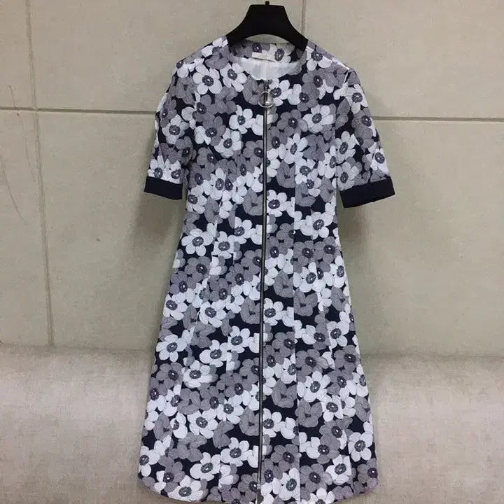 [BUNJANG] JIGOTT Floral Pattern Zipper Short-Sleeve Dress / JIGOTT 지고트 플라워 패턴 집업 반팔 원피스