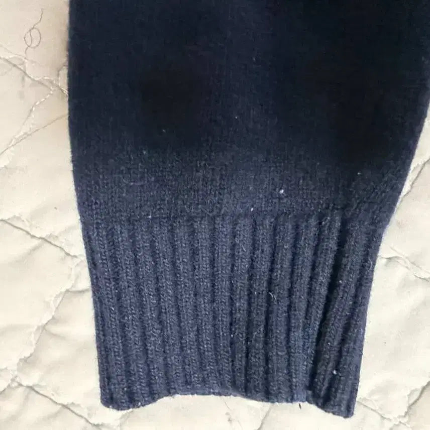 [SOLD OUT] 스톤아일랜드 니트 반집업 L