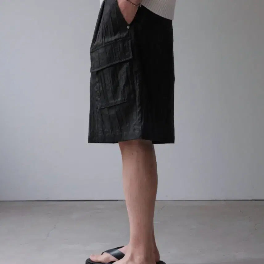 [BUNJANG] Minav Wide Cargo Bermuda Utility Pants [Black] L Size / 미나브 와이드 카고 버뮤다 유틸팬츠 [블랙] L사이즈
