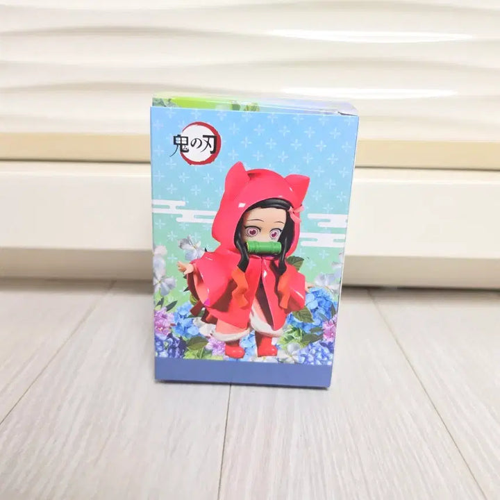 [BUNJANG] Demon Slayer Giyu Tomioka Gashapon Figure (Sealed) / 귀멸의칼날 장마 귀칼 뽑기 비닐 미개봉 확정 판매 토미오카 기유