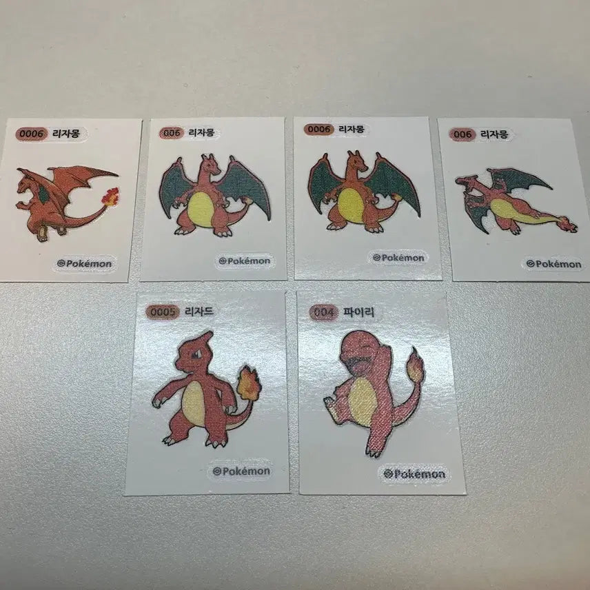 [BUNJANG] Pokemon TCG Pikachu Charizard Blastoise Gengar Eevee Giratina Tteokbokki Seal Bundle Set / 포켓몬 빵 피카츄 리자몽 블래키 팬텀 이브이 기라티나 띠부씰 일괄