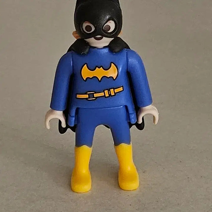 [BUNJANG] Playmobil Batgirl Figure / 플레이모빌 배트걸 피규어