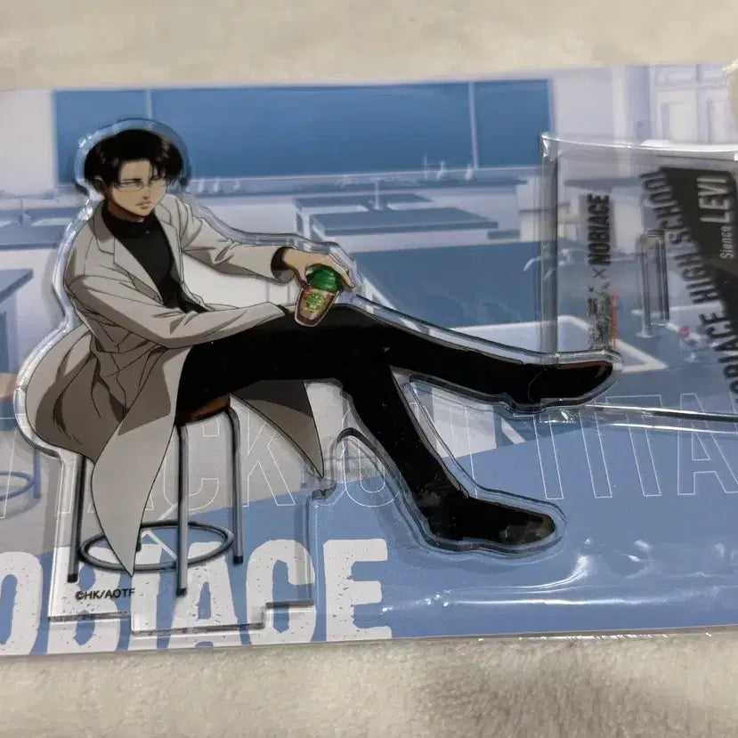 [BUNJANG] Attack on Titan Levi Nubeace Collaboration Acrylic Stand / 진격의 거인 리바이 노비에이스 콜라보 아크릴