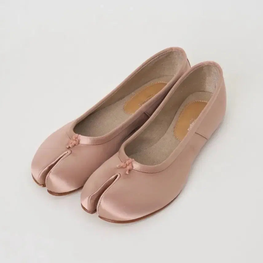 [BUNJANG] Maison Margiela Tabi Flat Shoes Pink 36 / 메종마르지엘라 타비 플랫슈즈 핑크 36